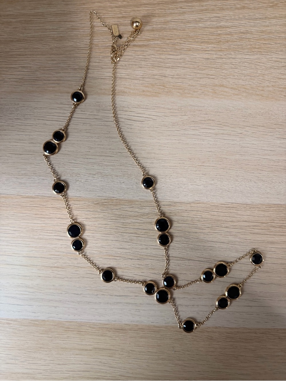 Kate Spade New York Confetti Station Necklace in Black and Gold